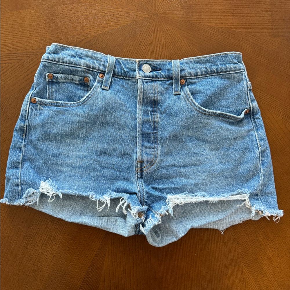 Levi’s 501 Original Fit High Rise Women’s Shorts